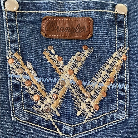 Wrangler Women's Blue Jeans - Picture 8 of 9